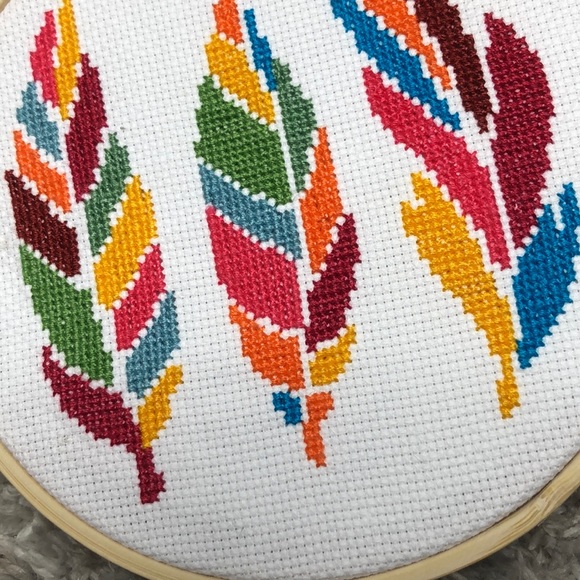 Handmade Three feathers cross stitch - Picture 2 of 4